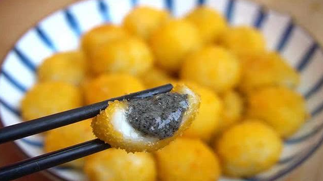 油炸汤圆的做法(油炸汤圆的做法麻团作法)