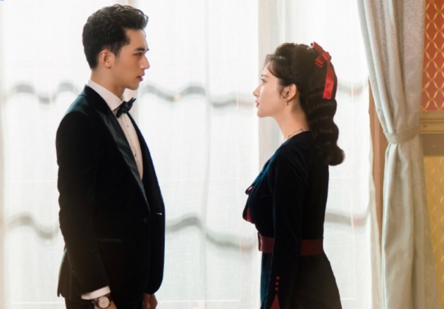 景甜新剧开播,角色比司藤还飒,搭档的男演员颜值和演技都在线|容嘉上