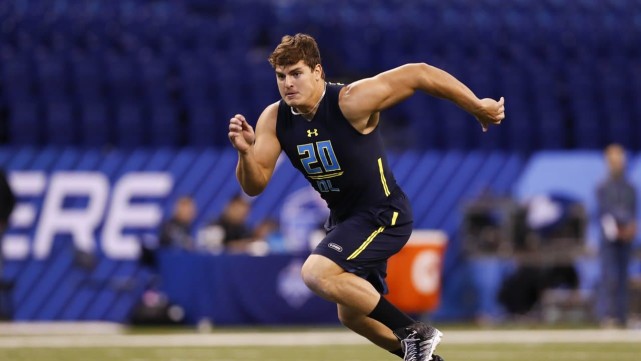 亨德里克森重塑体型迎来蜕变 他已迈入联盟顶级冲传手行列