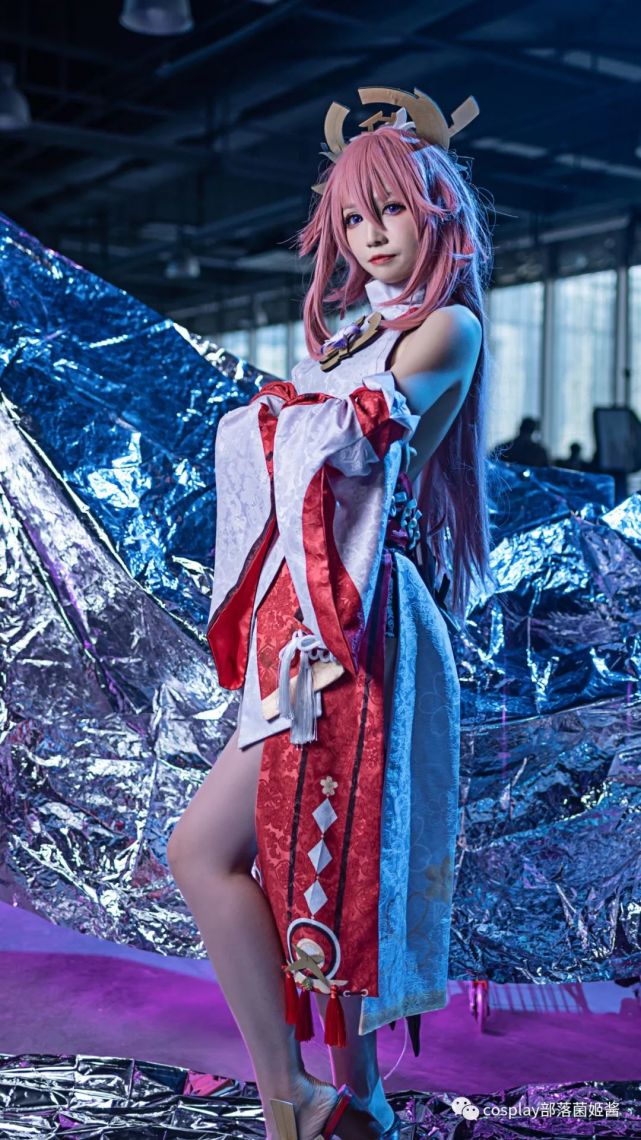 cos:原神八重神子的唯美场照