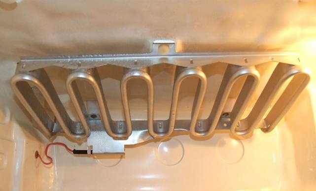 一年前换了风冷冰箱,越用越离不开,早知道这么好用,我早就换了