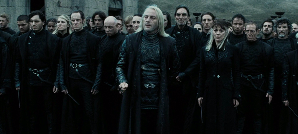 《哈利波特》:食死徒不是想当就能当的,盘点最年轻的三位食死徒_腾讯