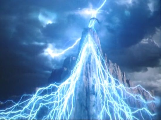 王莽40万大军,被刘秀2万人追着跑,完全扛不住刘秀的法术伤害