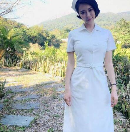 王晶在导演《追龙》时,邀请了刘德华甄子丹两位男神主演,胡然饰演女主