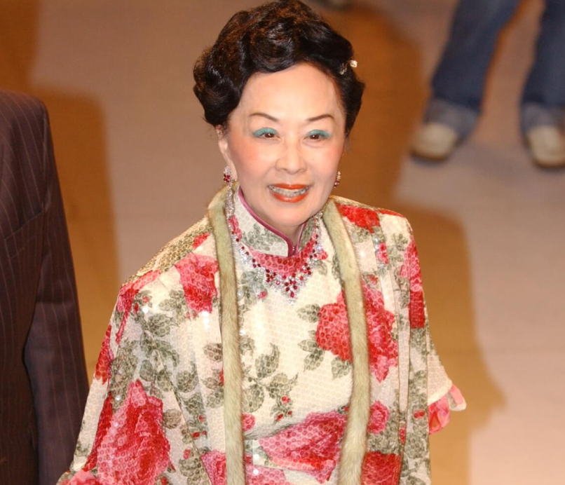 利氏家族一直很低调,只有几个成员比较活跃,其中一个便是陆雁群