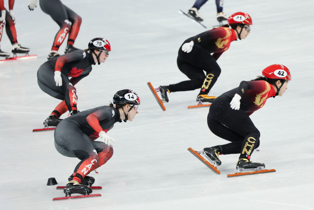 北京冬奥会短道速滑女子3000米接力决赛中国队获得季军