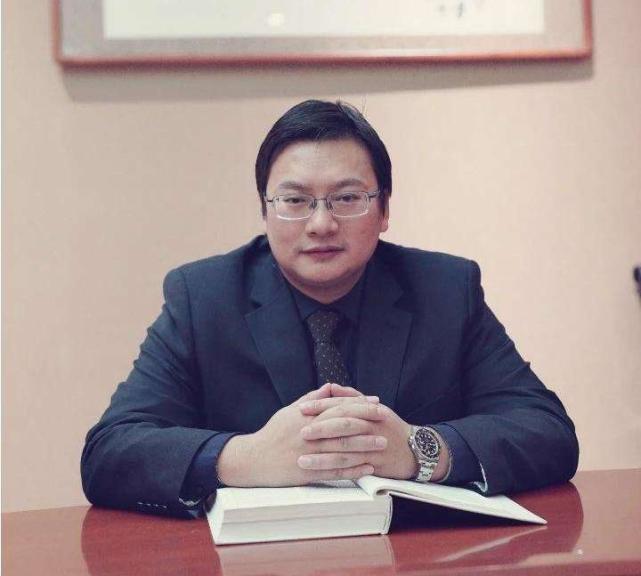 周兆成律师免费帮刘学洲舅妈起诉网暴者有两点原因大家来看看对不对