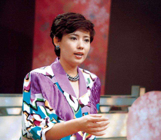 在自己家还这么郑重其事的?王立平马上对陈力开启了魔鬼式训练