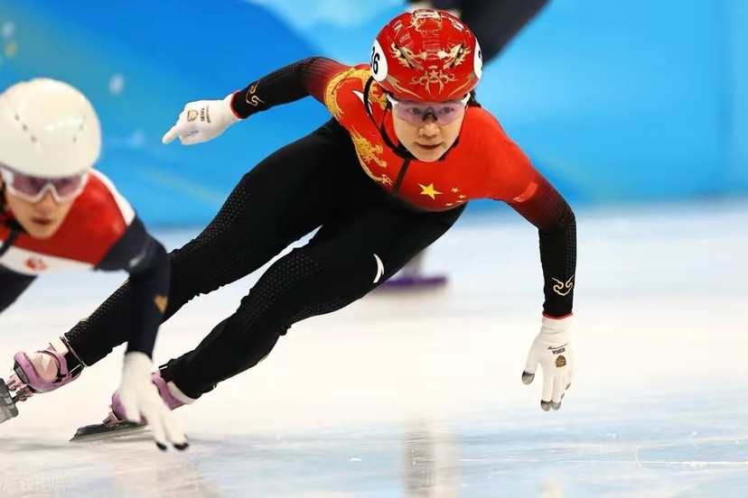 冬奥会中国女足图片