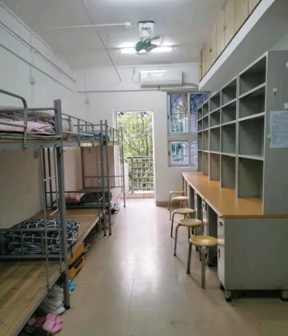 广州航海学院宿舍图片