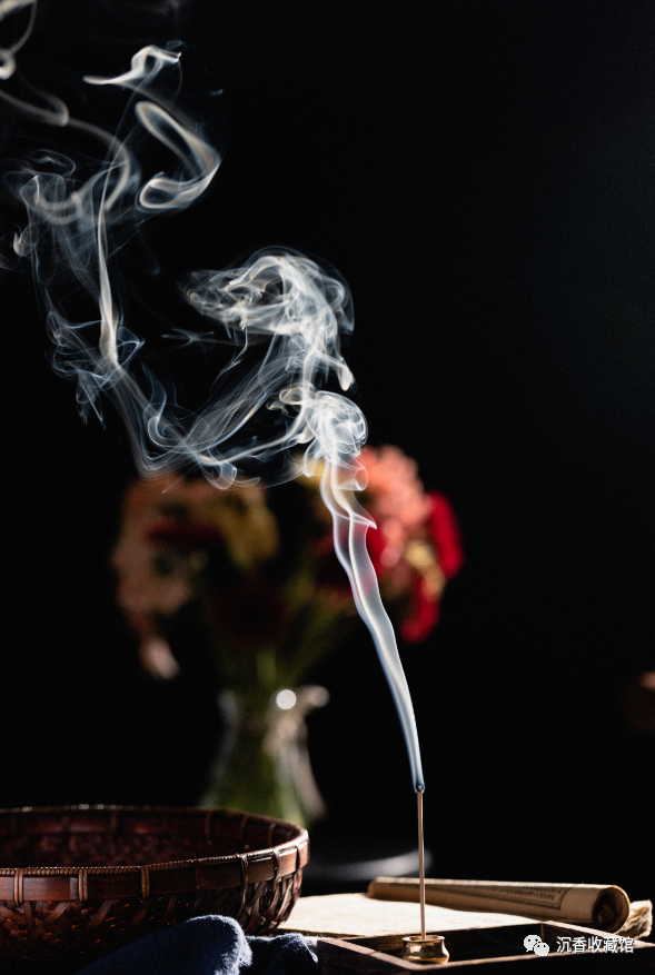 沉香熏香是有粘粉线香还是无粘粉线香好