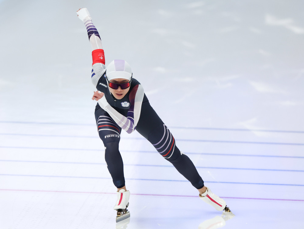 (北京冬奥会)速度滑冰——女子500米决赛赛况(2)