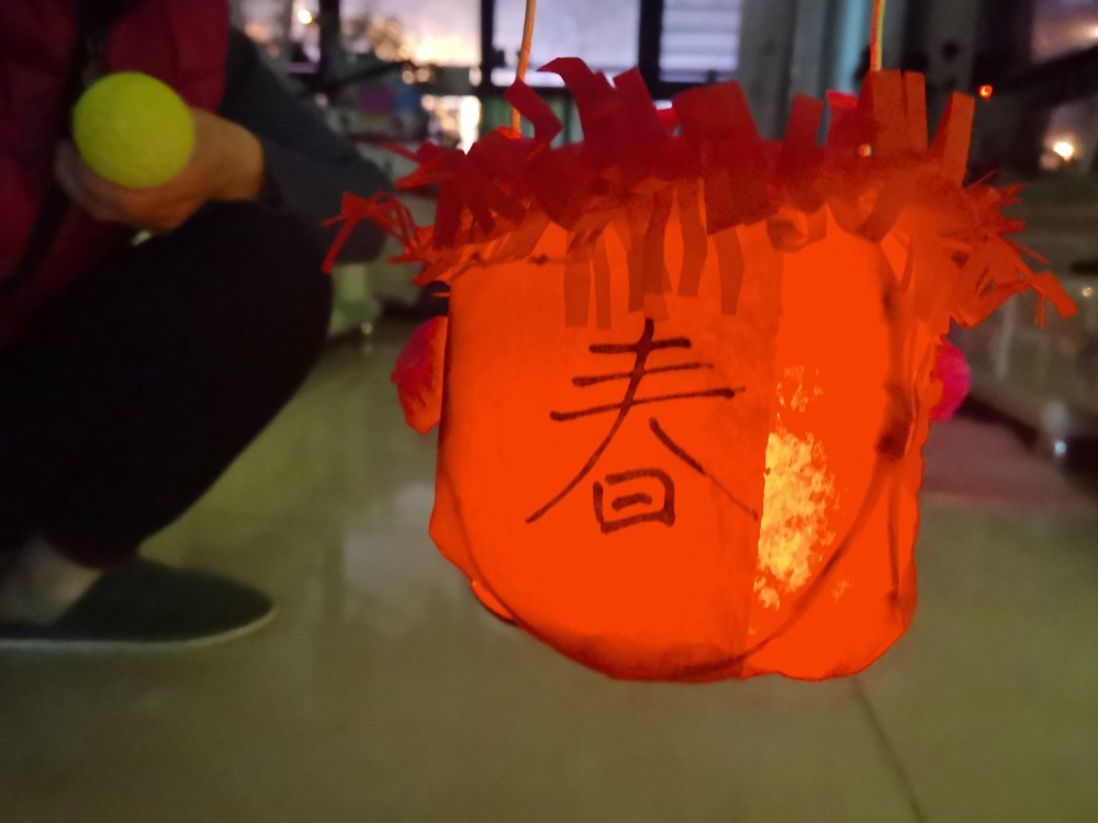 回忆杀!8090后是否怀念起小时候的纸灯笼?