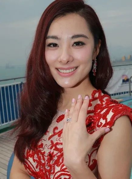 鲜为人知曾是国家运动员的7大美女明星