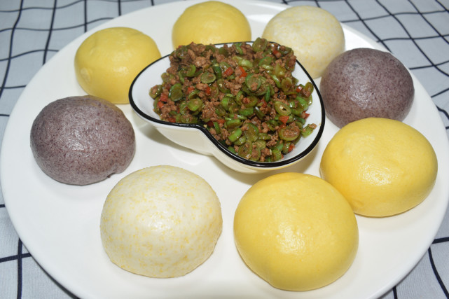 窝窝头做菜也是一道高大上的菜肴美食制作