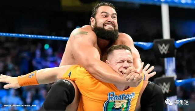 在离开wwe之后,鲁瑟夫加盟了aew摔角联盟,他在这里找到了快乐,并且