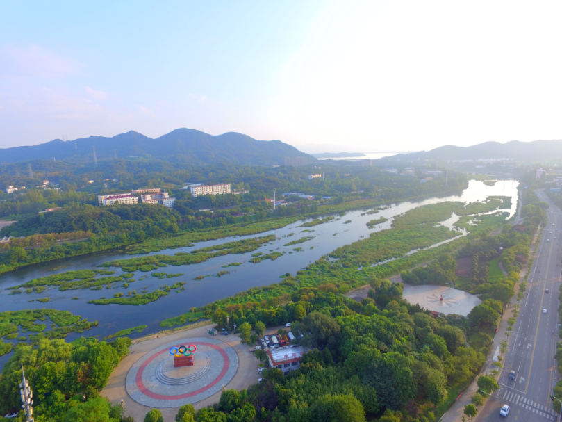 火了信阳这个项目震撼全城遭众多市民围观