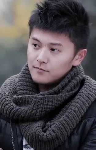 分享嘉宾:于昊毕业于中央戏曲学院戏剧影视表演专业青年影视演员,话剧