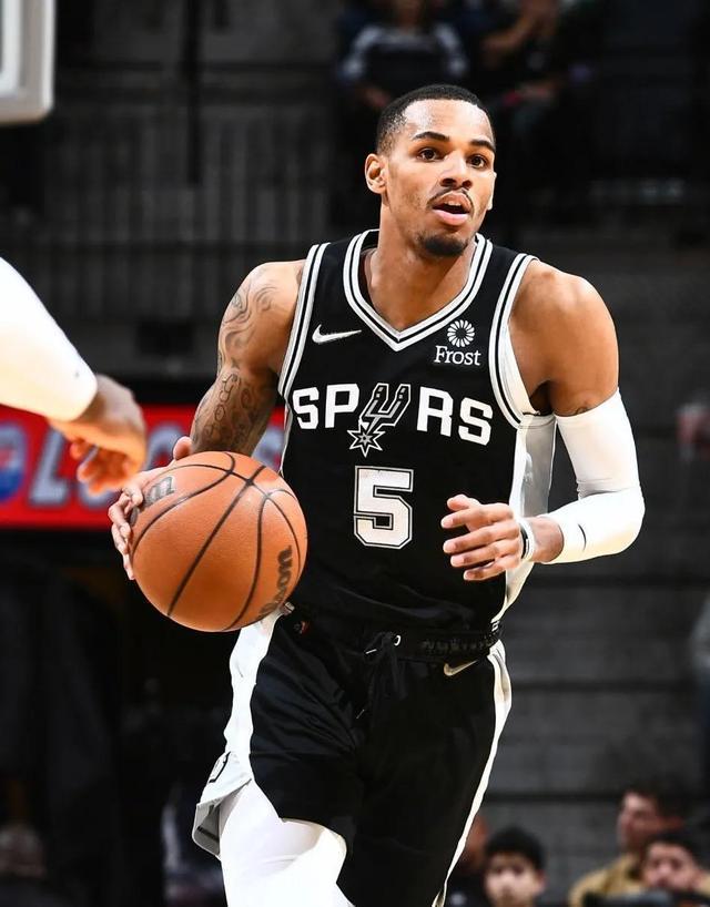 立足防守再有进攻穆雷就是马刺的最终答案6400万美元太超值