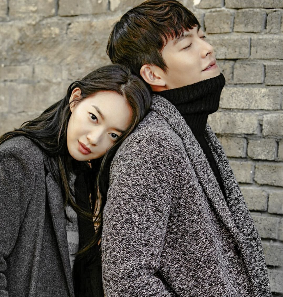 情人节金宇彬晒工作照引韩网友猜测会不会和女友申敏儿共度节日