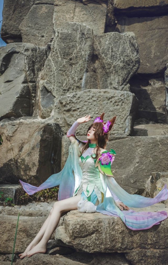 cos赏析露花倒影嫦娥