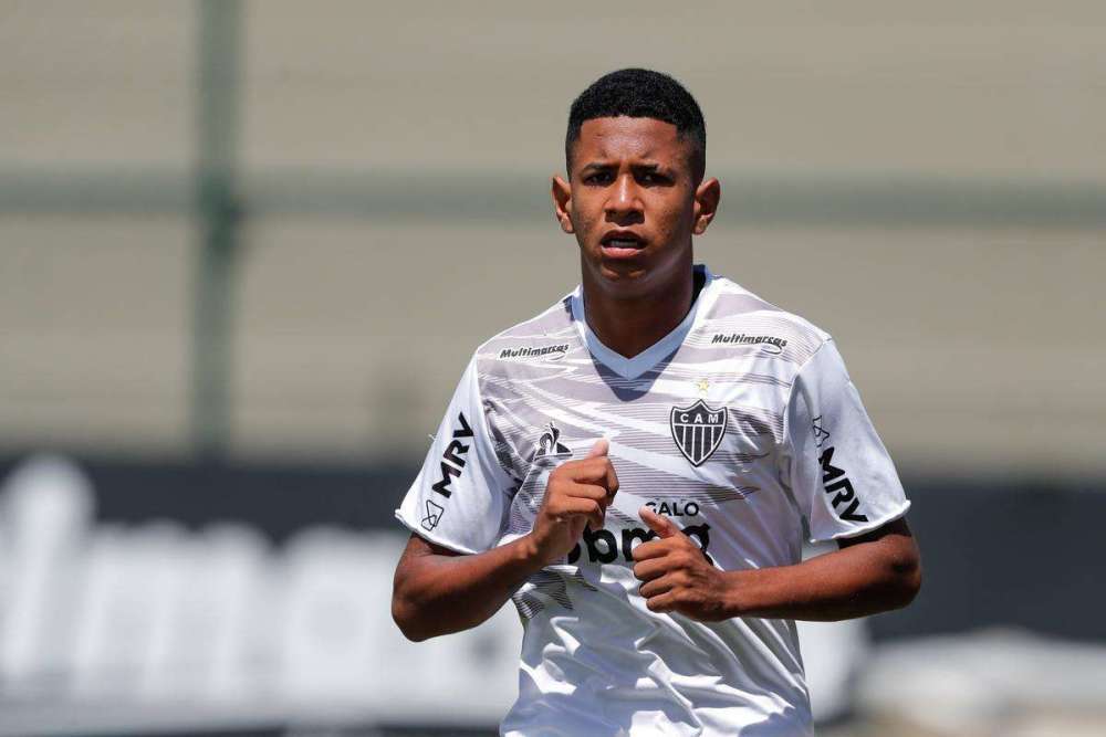 ekremkonur阿森纳正在关注米内罗竞技17岁攻击手萨维奥