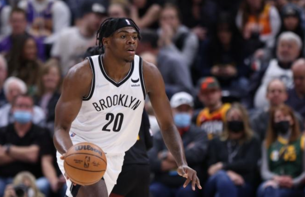 篮网虐国王!布朗 库里齐爆,庄神太香,2将难重用,纳什会暂停了