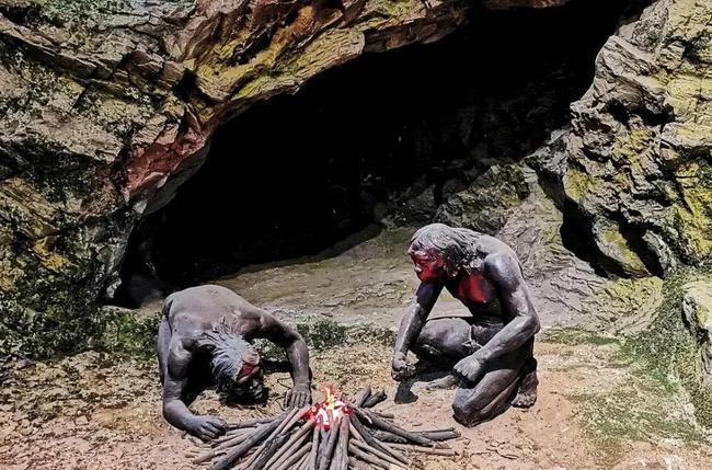 200万年前,巫山猿人存在.