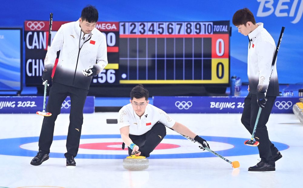 北京冬奥会冰壶男子循环赛中国队8 10负于加拿大队 全网搜