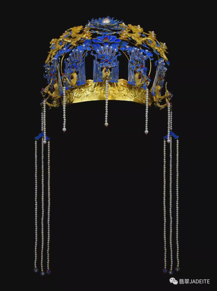 风尚中国凤冠古为今美煊赫千年