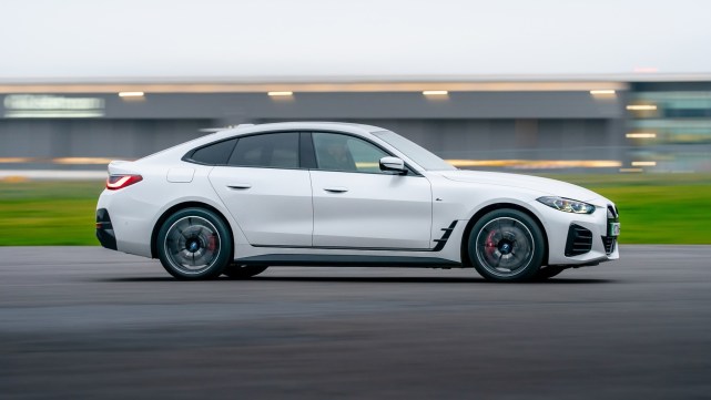 在非官方的实测数据下,宝马i4 m450的百公里加速仅需3.9秒.