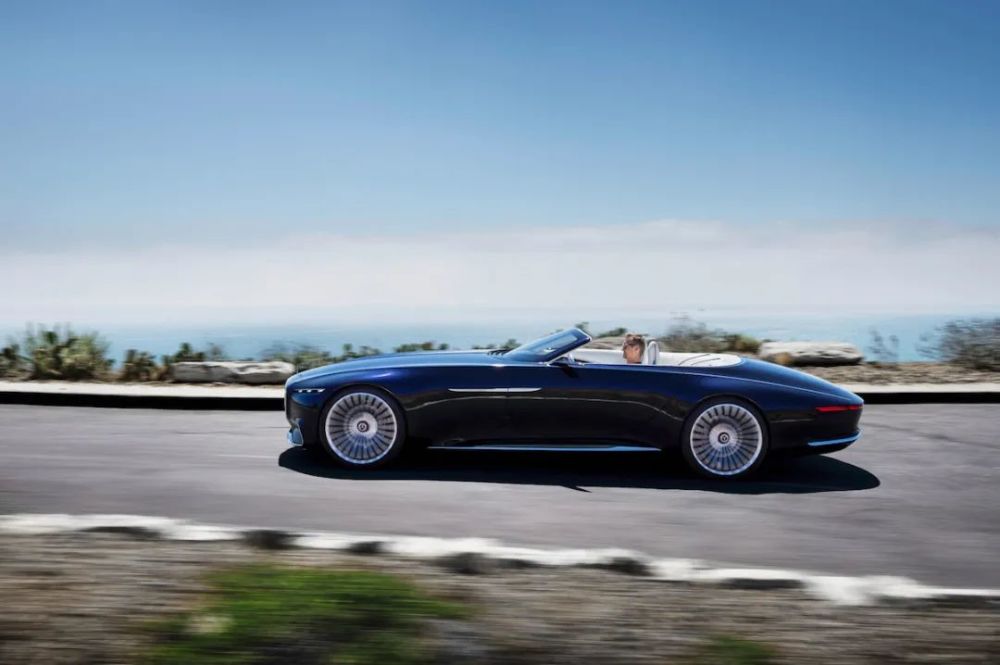 梅赛德斯迈巴赫6敞篷车