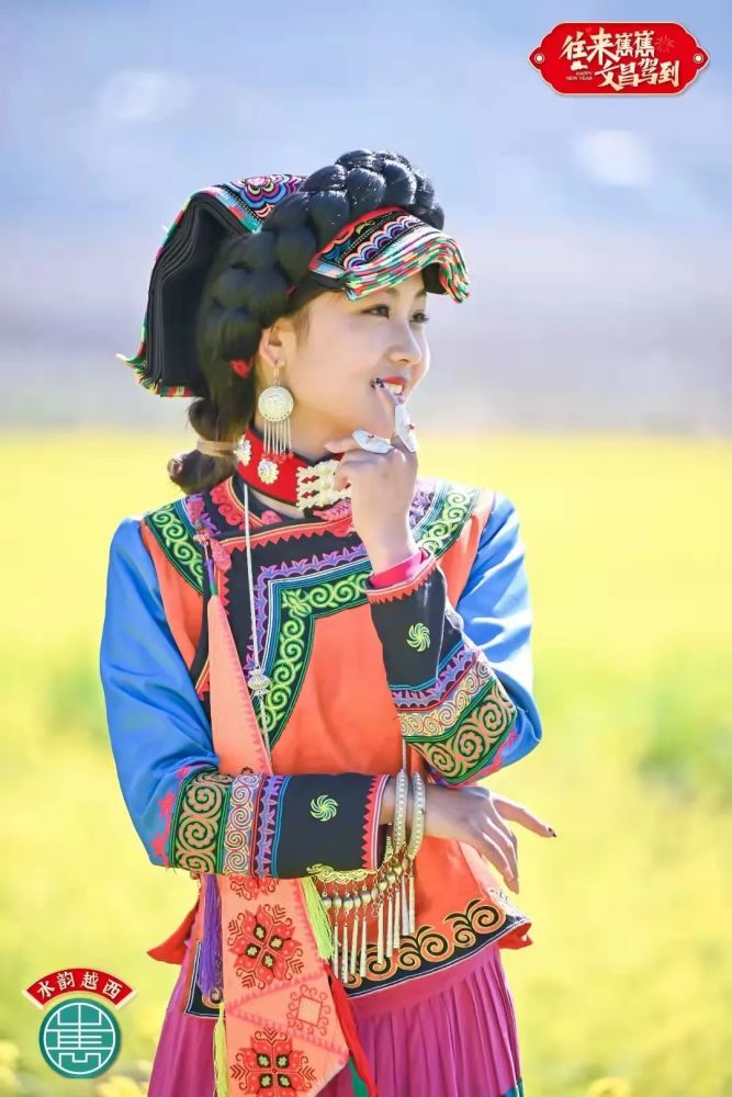 凉山越西油菜花开春意浓