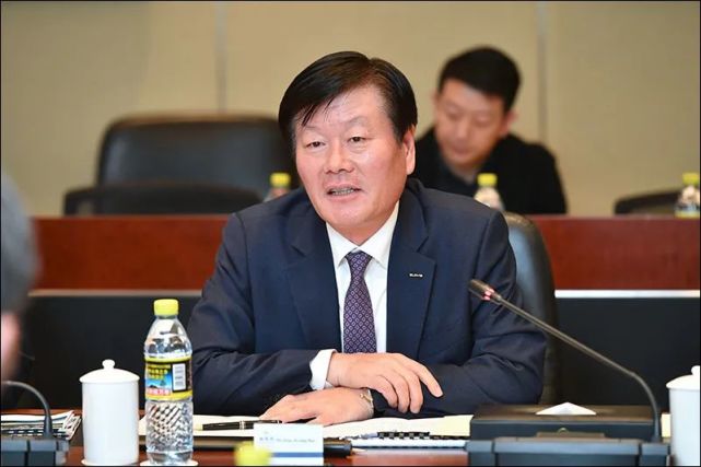 HMM任命新CEO，现代汽车将收购HMM？_腾讯新闻