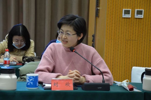 "听后,区委党校副校长刘欣颇有感触,并分享了二十年后再来半壁店村的