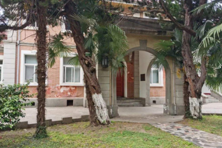 富有神秘感的军区大院出过很多明星可如今数量越来越少