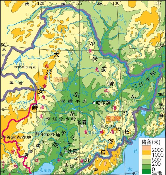 使司,按察司,分别管理地方民政,军事及司法,但是在辽东地区却比较特殊