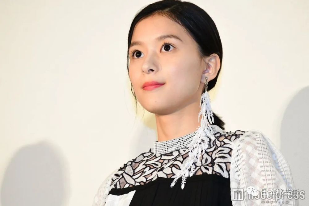 这是山田凉介与芳根京子继2020年电影《记忆屋:我永远不会忘记》第二