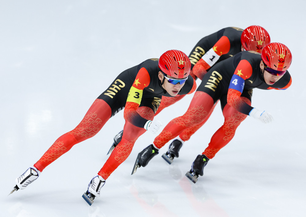 北京冬奥会速度滑冰男子团体追逐决赛赛况3