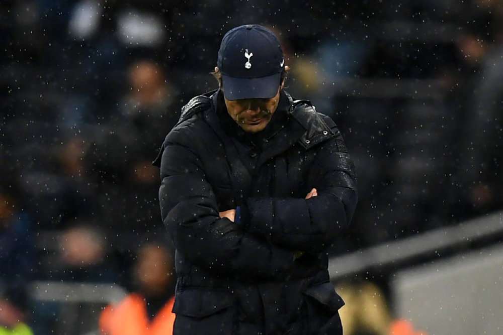 曼联 0-2，阿森纳曼联笑了！英超劲旅翻车，被轰8脚＋3轮0分，争四乱了