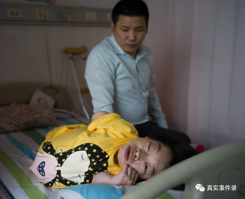 胡陆是先天性成骨发育不全患者,这个病,俗称"脆骨症".