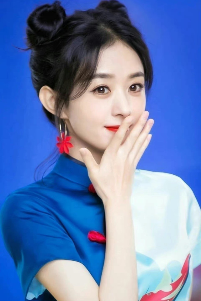 女明星双丸子头造型大pk赵丽颖杨幂谁最可爱