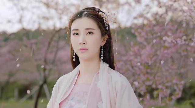 伍燕苏临轩传承经典《紫钗记》