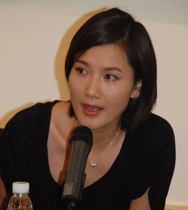 潘雨辰与侯勇两年失败的婚姻让我后怕现在只想陪伴女儿长大