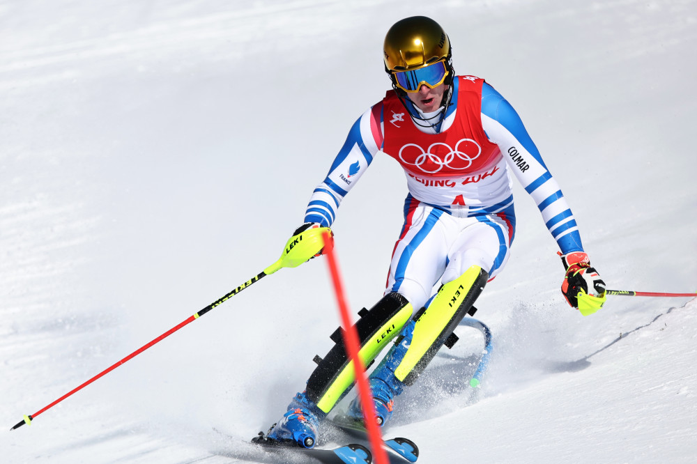 (北京冬奥会)高山滑雪——男子回转项目:法国选手夺冠_腾讯新闻