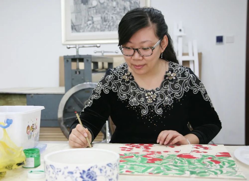 党代表风采赵莎莎正人先正己