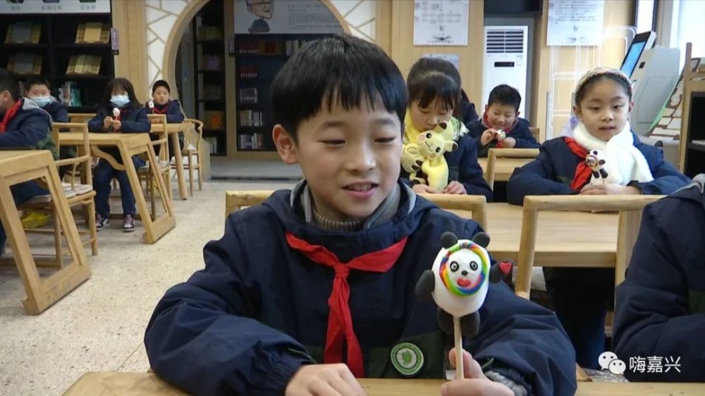 冰墩墩 走进嘉兴小学生开学第一课 腾讯新闻
