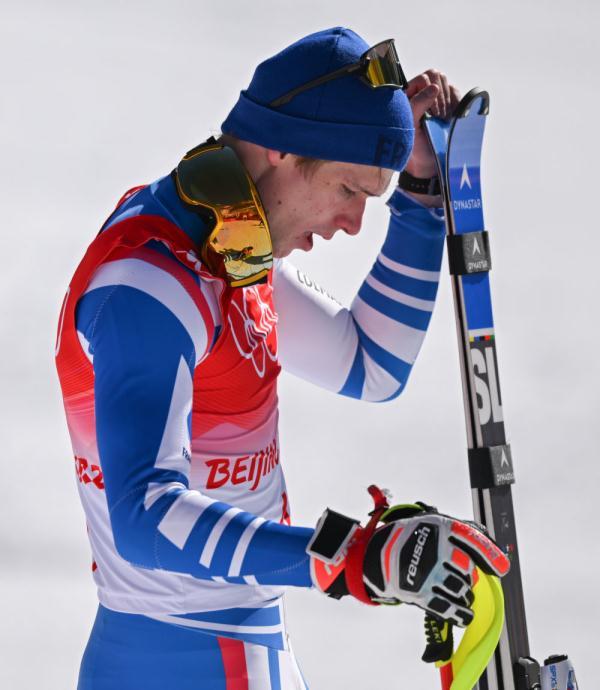 北京冬奥会｜高山滑雪男子回转法国选手夺冠两名中国选手遗憾未能完赛000685公用科技