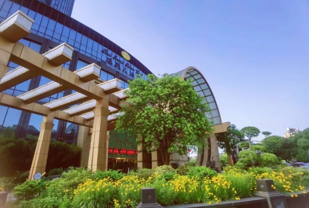 嵊州保罗大酒店通告