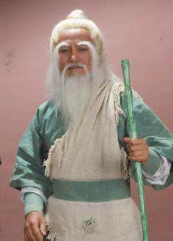 射雕:爱好美食的洪七公和他可能的富贵身份_腾讯新闻